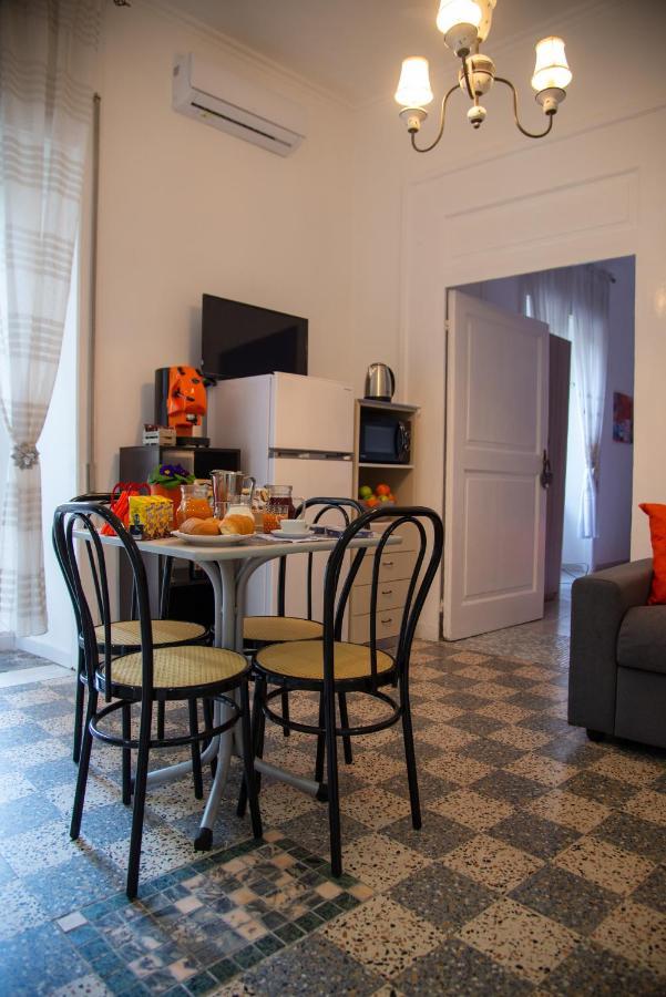 Domus Anticaglia By Domusextra Apartment เนเปิลส์ ภายนอก รูปภาพ